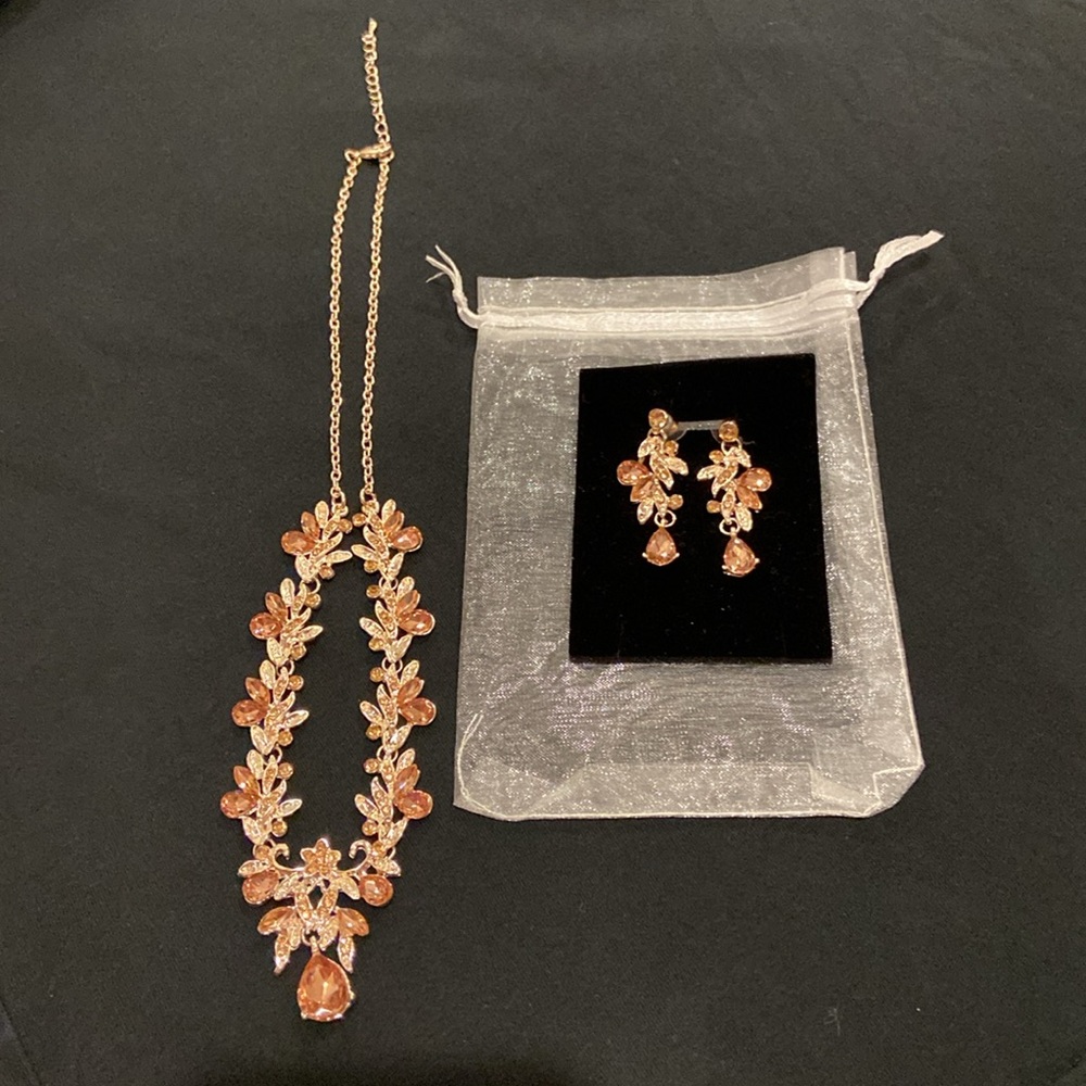 Beautiful Fashion Jewelry Set